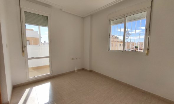 Reventa - Villa -
Ciudad Quesada - Lo Marabú