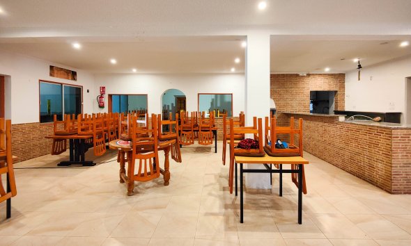 Gensalg - Kommerciel -
Torrevieja - La Siesta
