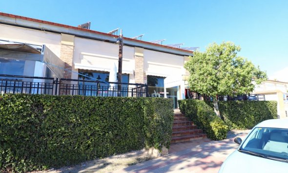 Gensalg - Commercial (Leasehold) -
Algorfa - La finca Golf