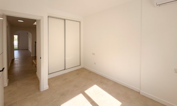 Gensalg - Villa -
El Campello - Pueblo Acantilado - Venta Lanuza