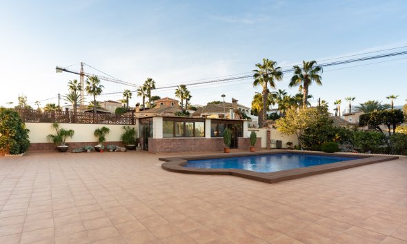 Gensalg - Villa -
Torrevieja - Los Balcones