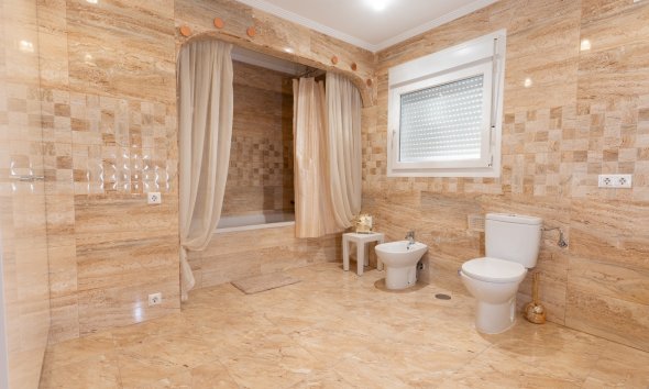 Gensalg - Villa -
Torrevieja - Los Balcones