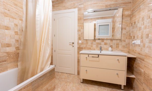 Gensalg - Villa -
Torrevieja - Los Balcones