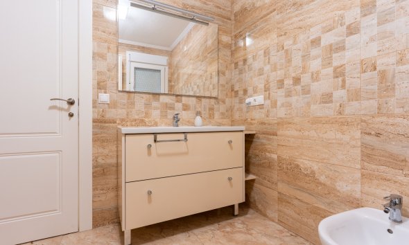 Gensalg - Villa -
Torrevieja - Los Balcones