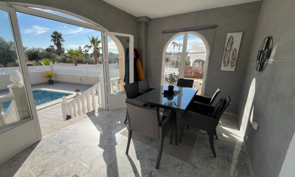 Gensalg - Villa -
Benijofar - Monte Azul