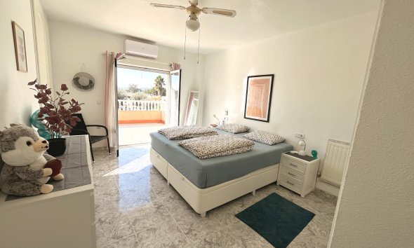 Gensalg - Villa -
Benijofar - Monte Azul