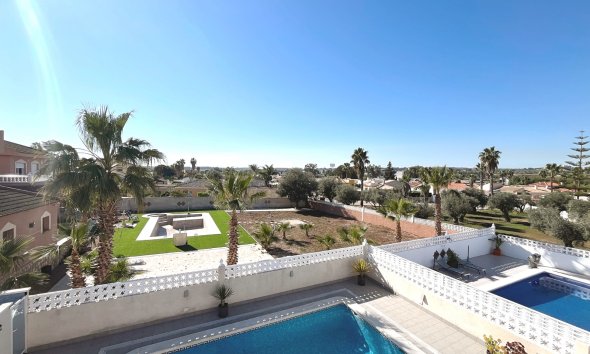 Gensalg - Villa -
Benijofar - Monte Azul