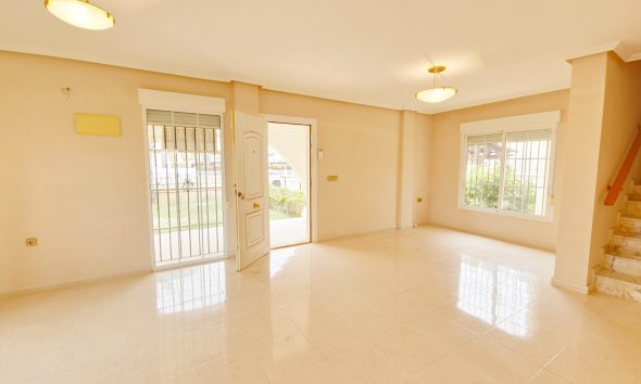 Gensalg - Villa -
Elche - La Marina