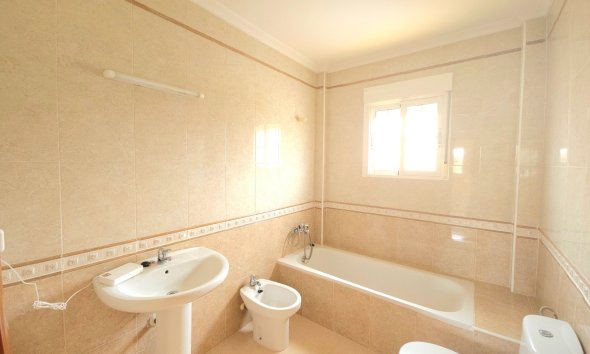 Gensalg - Villa -
Elche - La Marina