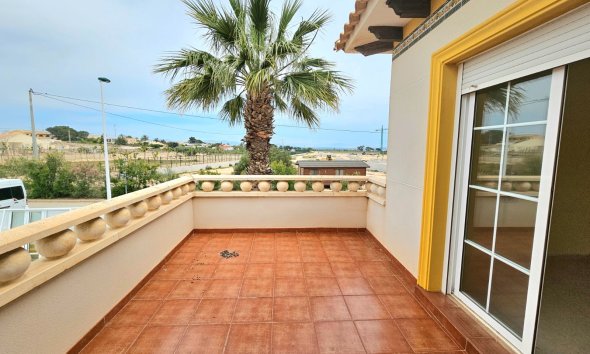 Gensalg - Villa -
Elche - La Marina
