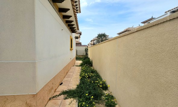 Gensalg - Villa -
Elche - La Marina