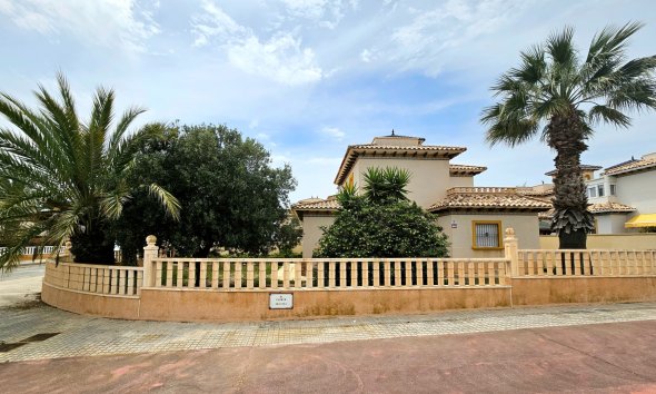 Gensalg - Villa -
Elche - La Marina