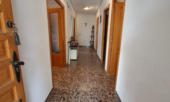 Gensalg - Rækkehus -
Elche - Matola