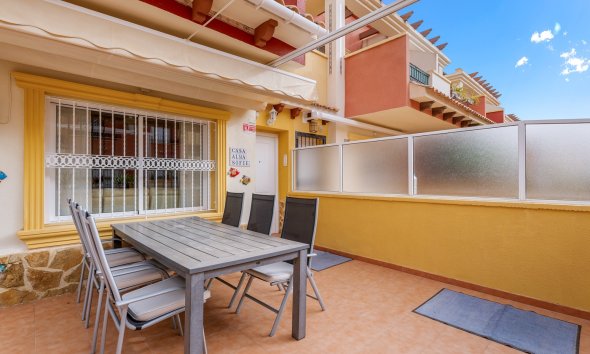 Gensalg - Rækkehus -
Orihuela Costa - Villamartín