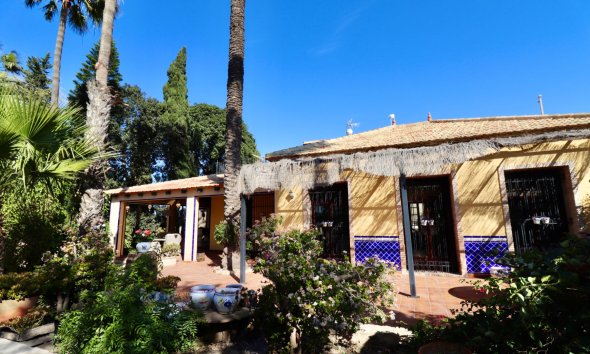Gensalg - Country House -
Rojales - Heredades