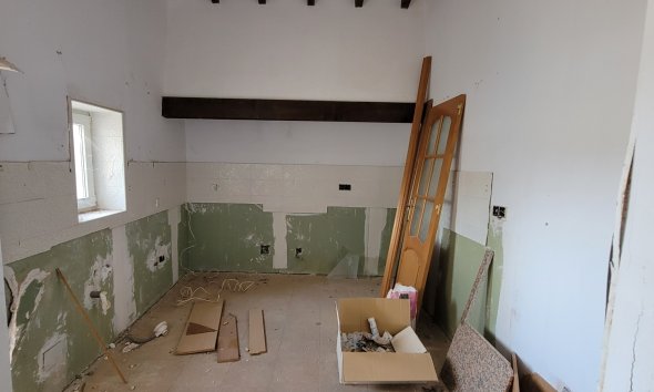 Resale - Country House -
Torremendo