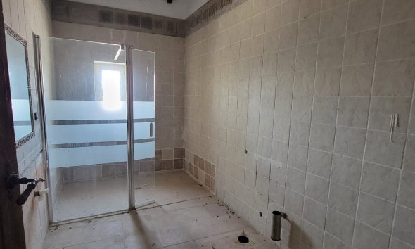 Resale - Country House -
Torremendo