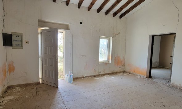 Resale - Country House -
Torremendo