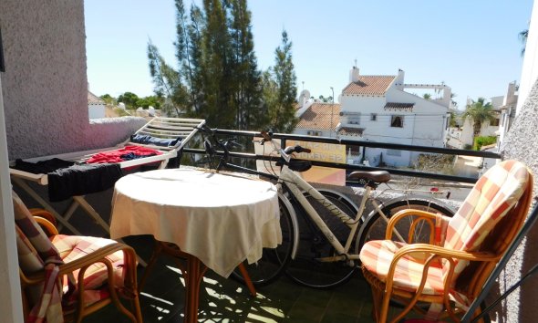 Resale - apartment -
Villamartín