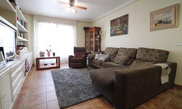 Gensalg - apartment -
Dolores - Dolores - Town