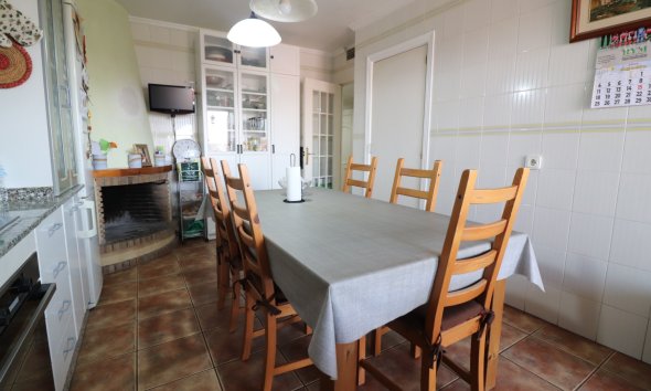 Gensalg - apartment -
Dolores - Dolores - Town