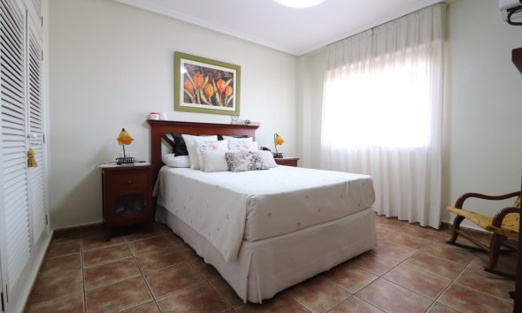 Gensalg - apartment -
Dolores - Dolores - Town