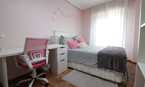 Gensalg - apartment -
Dolores - Dolores - Town