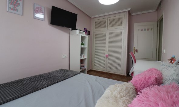 Gensalg - apartment -
Dolores - Dolores - Town