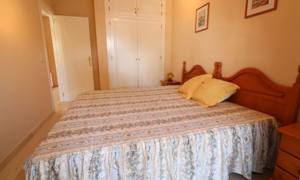Gensalg - Rækkehus -
Orihuela Costa - Villamartín