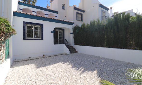 Gensalg - Rækkehus -
Orihuela Costa - Villamartín