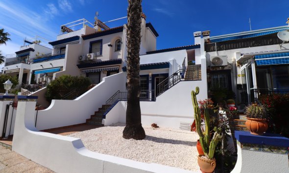 Gensalg - Rækkehus -
Orihuela Costa - Villamartín