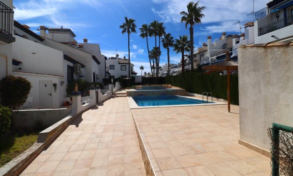 Gensalg - Rækkehus -
Orihuela Costa - Villamartín