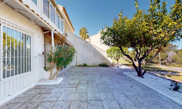 Gensalg - Rækkehus -
Orihuela Costa - Villamartín
