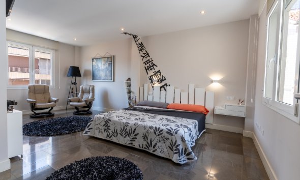 Gensalg - apartment -
Alicante - - Centro  -