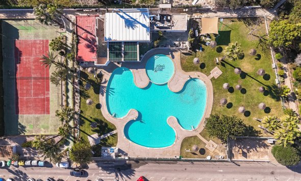 Gensalg - Rækkehus -
Torrevieja - Lago Jardin