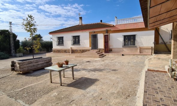 Gensalg - Villa -
Orihuela - La Matanza