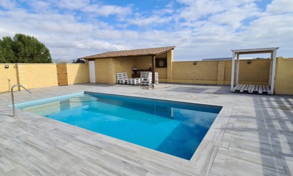 Gensalg - Villa -
Orihuela - La Matanza