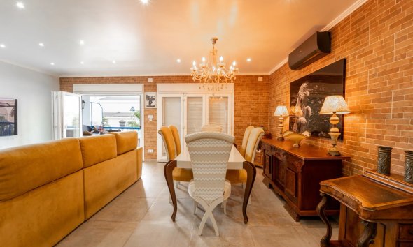 Gensalg - apartment -
Torrevieja - Playa del Cura