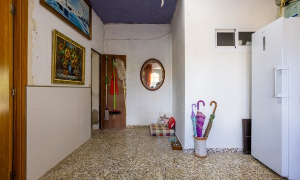 Reventa - Villa -
Elche - La Hoya