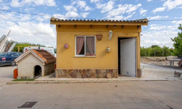 Reventa - Villa -
Elche - La Hoya