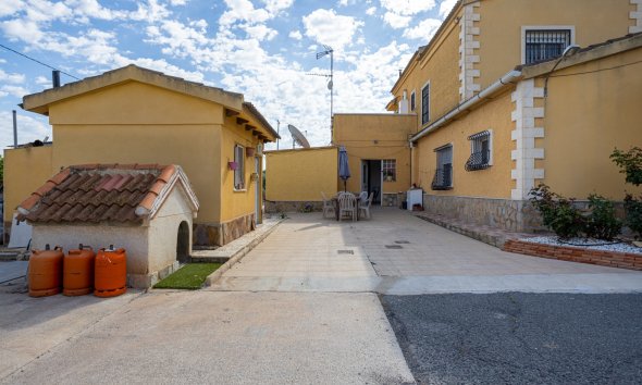 Reventa - Villa -
Elche - La Hoya