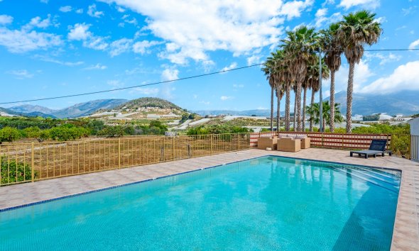 Reventa - Country House -
La Nucía