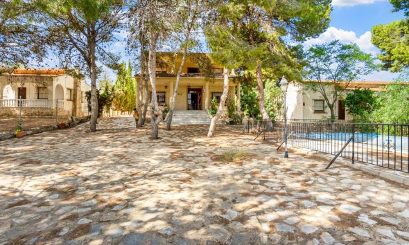 Gensalg - Villa -
Torrevieja - Los Balcones