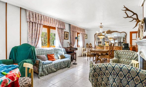 Gensalg - Villa -
Torrevieja - Los Balcones