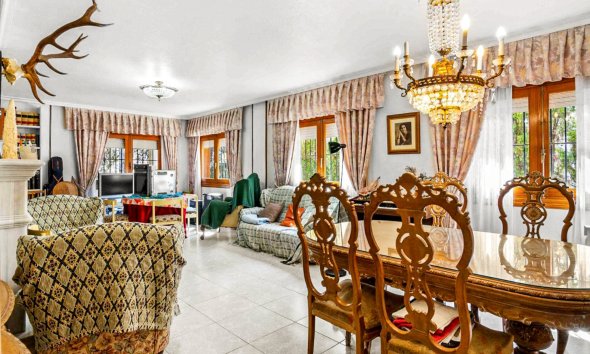 Gensalg - Villa -
Torrevieja - Los Balcones