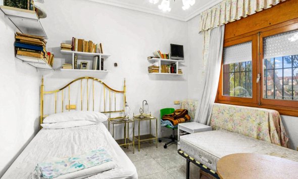 Gensalg - Villa -
Torrevieja - Los Balcones