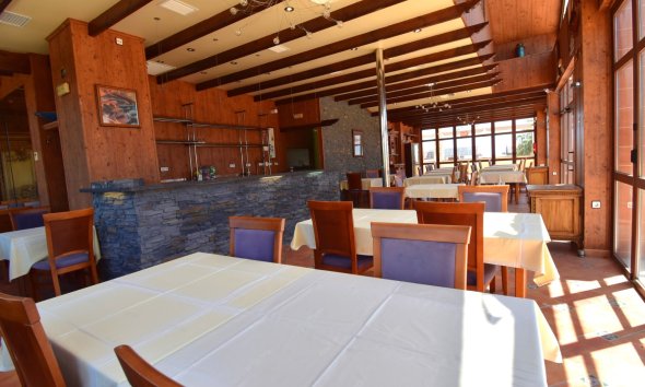 Gensalg - Commercial (Freehold) -
Orihuela Costa - Los Dolses