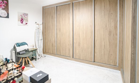 Reventa - Villa -
La Marina - LA MARINA