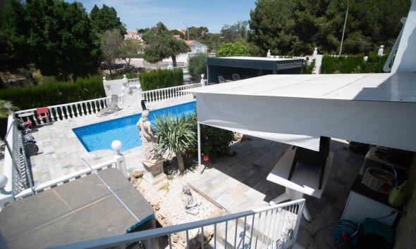 Reventa - Villa -
La Marina - LA MARINA