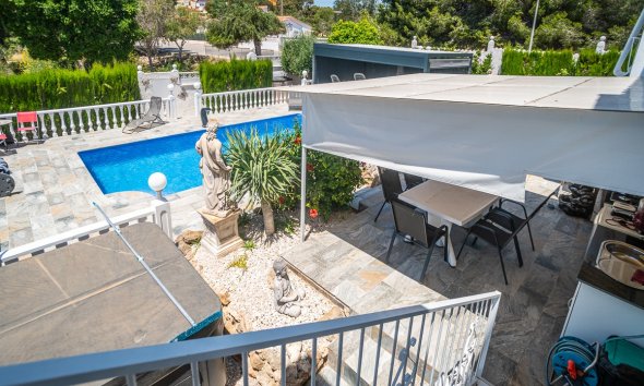 Reventa - Villa -
La Marina - LA MARINA